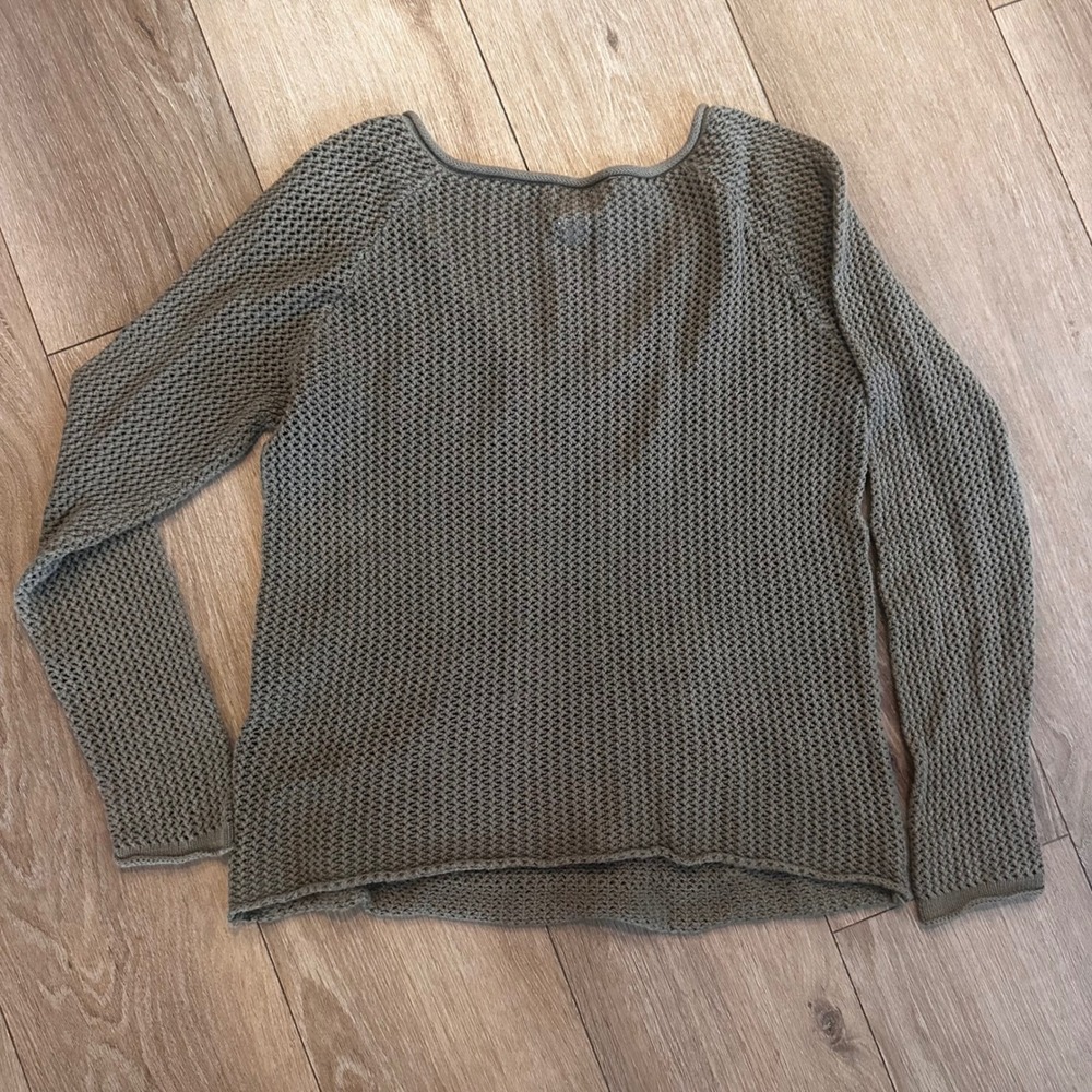Chicos Cotton Open Knit V-Neck Sweater Olive Taupe Kangaroo Pocket Size 1 M - Picture 7 of 7